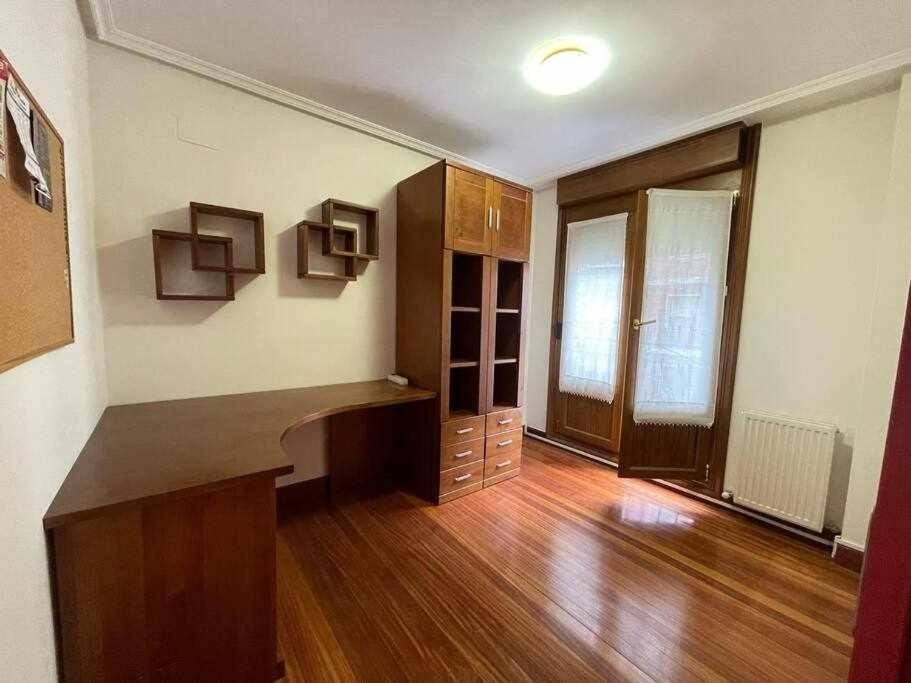Erribera Etxea Amplio Piso Con Parking Appartement Bermeo Buitenkant foto