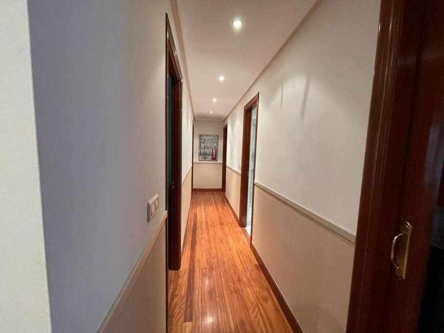 Erribera Etxea Amplio Piso Con Parking Appartement Bermeo Buitenkant foto