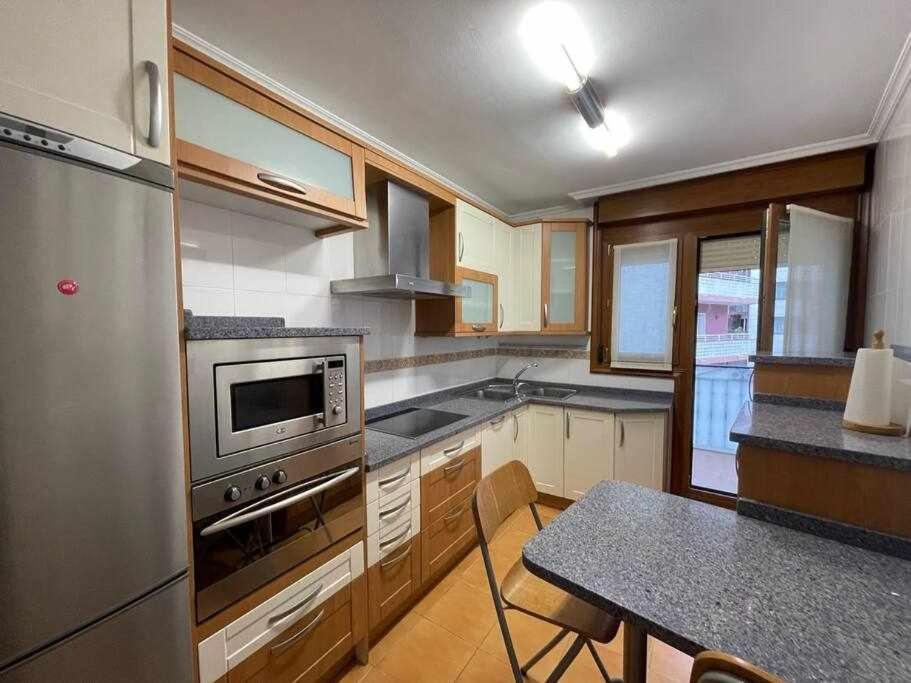 Erribera Etxea Amplio Piso Con Parking Appartement Bermeo Buitenkant foto